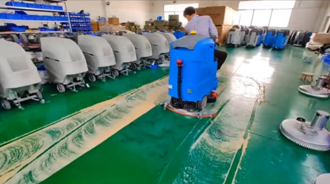 鹰潭2023年还在用人工的物业保洁不妨试试洗地机吧